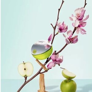 DKNY BE DELICIOUS 50ml/1.7 oz (please read full description)